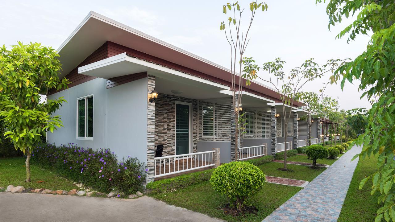 Rai Fahpratan Home And Garden Ban Pak Ngam  Exteriér fotografie
